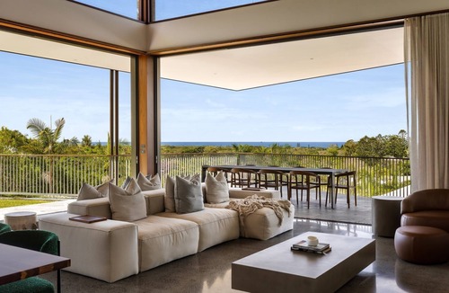 Suffolk Park House | Capehouse - Luxury Escape with Pool, Ice Bath & Cedar Sauna