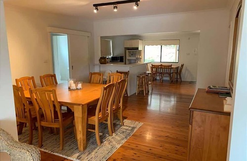 Depot Beach House | Carr Street Murramurang National Park