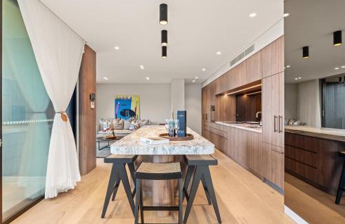 Stanwell Park House | Casa Celeste, Grand Architectural Residence