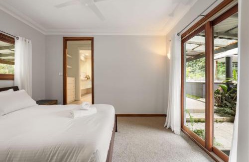 Mount Hutton House | Casa de Monte