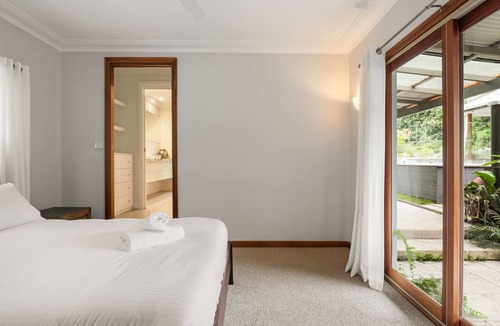 Mount Hutton House | Casa de Monte