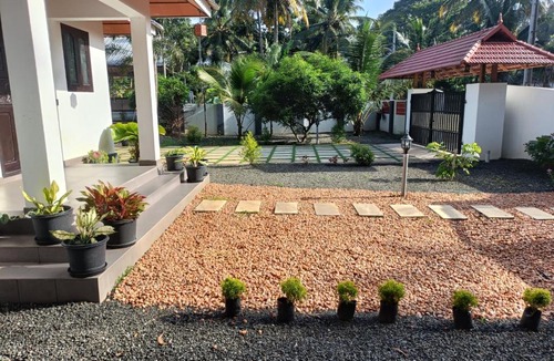 Aryad South Villa | Casa Luminaria