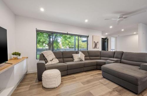 Bright House | Casa on Orana