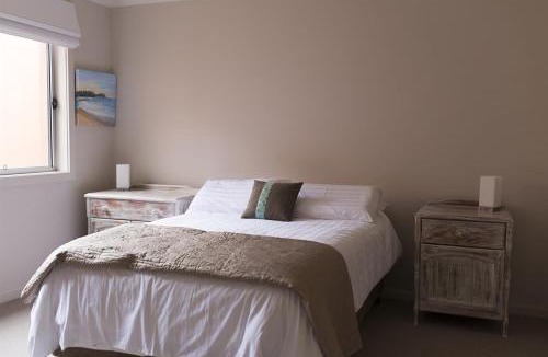 Batehaven Apartment | Caseys Beach Retreat