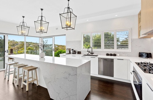 Clontarf House | CASTLE ROCK VILLA- Exemplary family abode overlooking Sydney Harbour