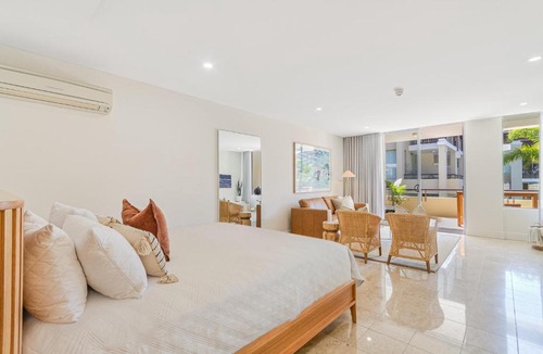 Casuarina Apartment | Casuarina Drift - Stylish Santai Studio by uHoliday