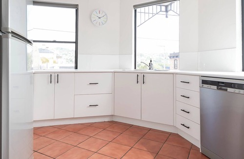 Launceston CBD Apartment | CBD Central Hub | Parking & WiFi