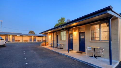 Glen Innes Hotel | CBD GI Motel