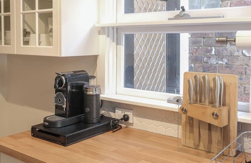 Darling Harbour Villa | CBD Retreat| Walk to Fish Market & Darling Harbour