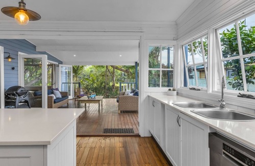 Bangalow House | Cedar House character retreat in Bangalow