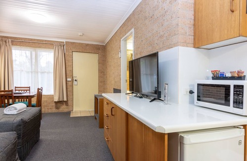 Armidale Hotel | Cedar Lodge Motel
