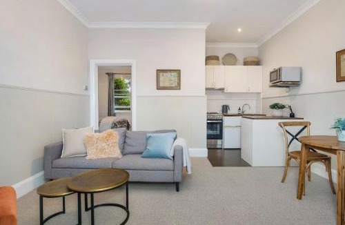 Bowral Apartment | Centennial Cottage 1 - 'Boorool'