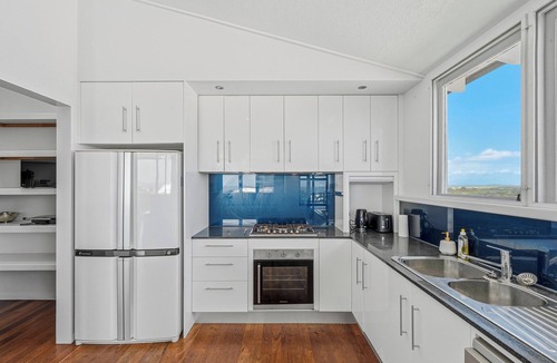 Castle Hill House | Centrally Located Home with Amazing Ocean and Island View