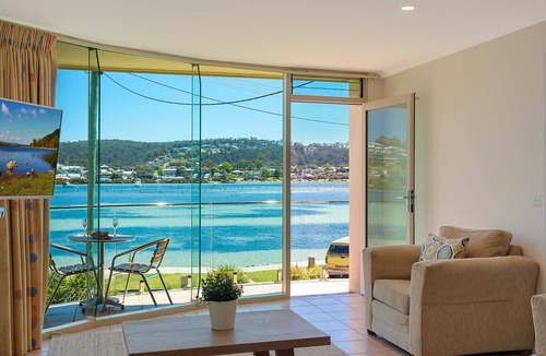 Merimbula Apartment | Cetacea Luxury Apartments - 3 Bedroom Lake View Apartment