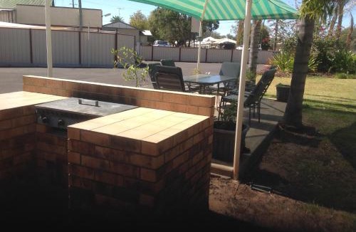 Charleville Hotel | Charleville Waltzing Matilda Motor Inn