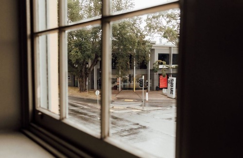 Launceston CBD Apartment | Charming 2-Bed Apartment in Launceston CBD