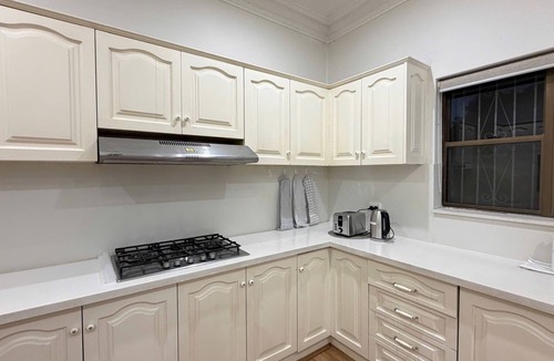 Bankstown House | Charming Big Family Home in Bankstown