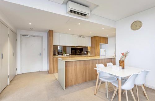Wentworth Point Apartment | Charming & Peaceful - 2BR APT in Wentworth Point