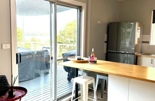 Burrill Lake House | Chilltown - Coastal Escape with Lake and Mountain Views