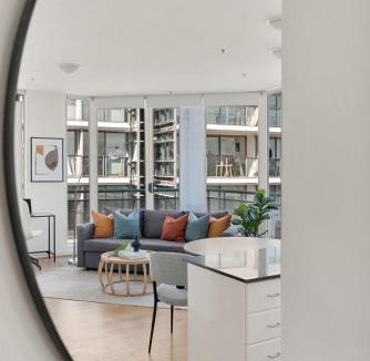 Chippendale Apartment | Chippendale Central Gem l Furnished 1 Bedroom Near Central Station