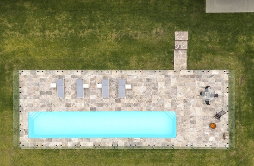 Barrengarry House | Chris' - Designer Masterpiece in Kangaroo Valley