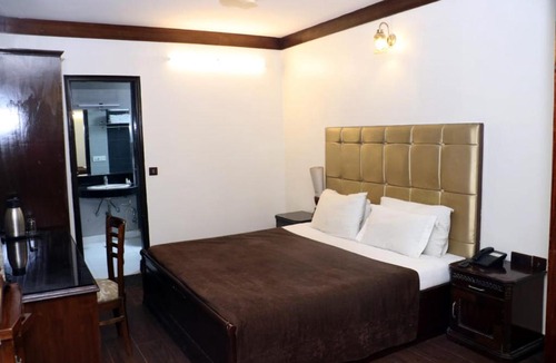 Patel Nagar Hotel | Clark heights