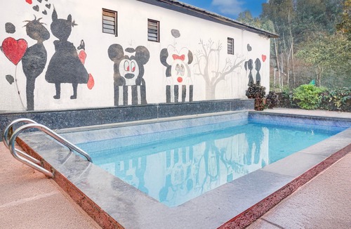 Malavli House | Classic A J Cottage