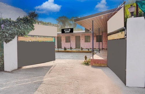Malavli House | Classic A J Cottage