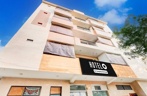 Rohini House | Classic with BalconyHotel Amazing House