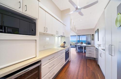 Point Lookout Apartment | Claytons 5 by Discover Stradbroke