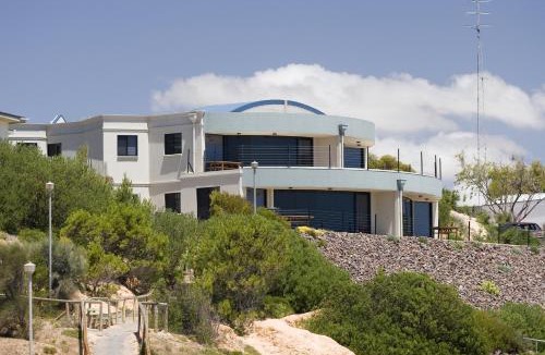 Moonta Bay Apartment | Cliff House Beachfront Villas