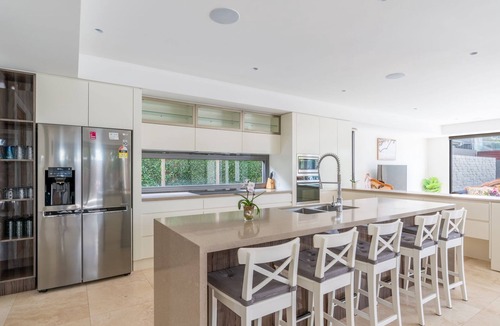 Kiama House | Clifftop Luxury with Pool