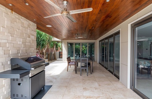 Kiama House | Clifftop Luxury with Pool