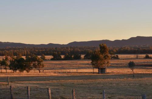 Lovedale House | Clydesdale Cottage on Talga