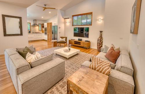 Sunrise Beach House | Coast Along