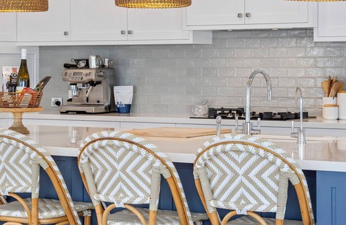 Kingscliff House | Coastal Luxe - 200m to the Beach plus Pool