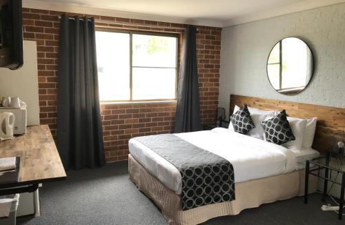 Coffs Harbour Hotel | Coffs Shearwater Motel