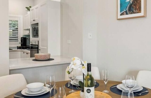 Coledale House | Coledale Beach Escape Modern Comfort by the Sea