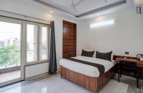 Noida Hotel | Collection O Grip inn