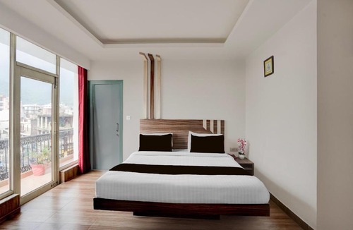 Katra Hotel | Collection O Vaishno Devi Temple Formerly Hotel The Leaf