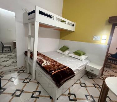 Allahabad Hotel | Colonel Cottage
