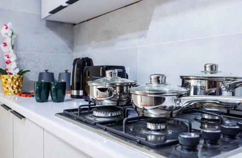 Glenmore Park Bed & Breakfast | Comfortable 2-bedroom house