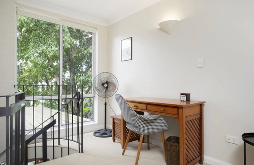 Leichhardt Apartment | Comfortable Terrace in Central Location