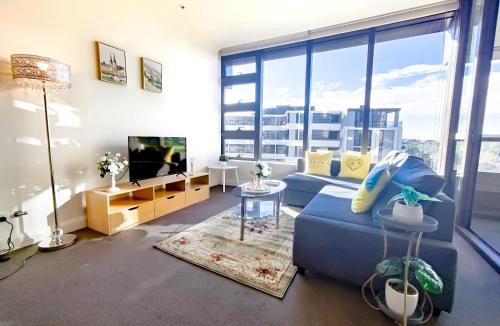 Sydney Olympic Park Apartment | Comfy & Bright 1 Bed Apt Olympic