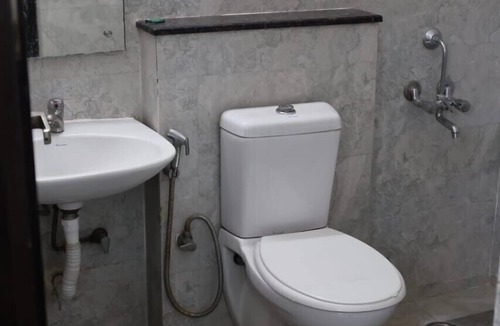 Gurugram Hotel | Comfy Cottage