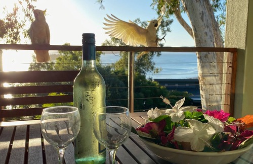 Hamilton Island Villa | COMPASS PT 5 - HAMILTON ISLAND - GREAT BARRIER REEF - WHITSUNDAYS - WHITEHAVEN