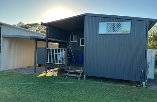 Victory Heights Apartment | @connection road accomodation
