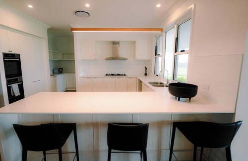 Hinton House | CONTEMPORARY FARMSTAY IN THE HUNTER VALLEY