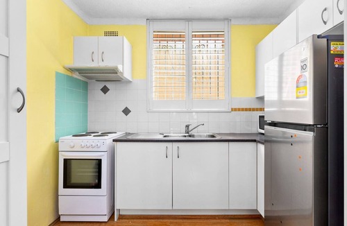 Surry Hills Apartment | Convenient Studio in Trendy Inner-City Suburb