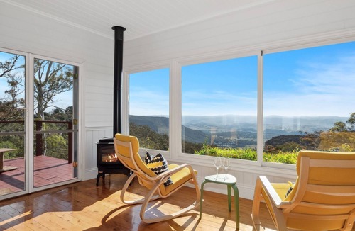 Blackheath House | Cooee Cottage Spectacular Views Blackheath